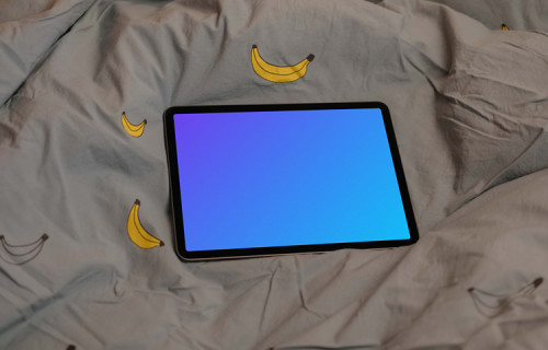 iPad Air mockup em lençóis de cama 