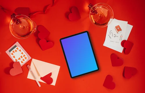 Tablet mockup com uma vibração romântica